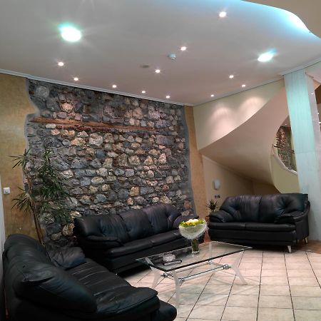 Alex Hotel ตรีโปลิส ภายนอก รูปภาพ