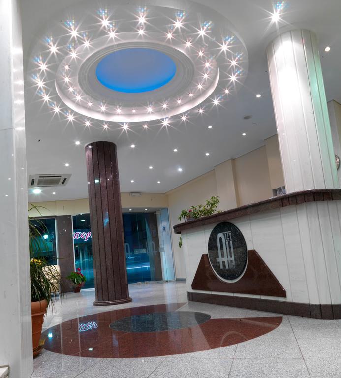 Alex Hotel ตรีโปลิส ภายนอก รูปภาพ
