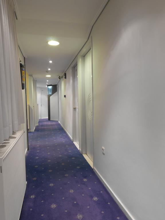 Alex Hotel ตรีโปลิส ภายนอก รูปภาพ