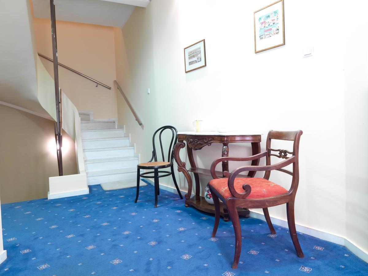 Alex Hotel ตรีโปลิส ภายนอก รูปภาพ